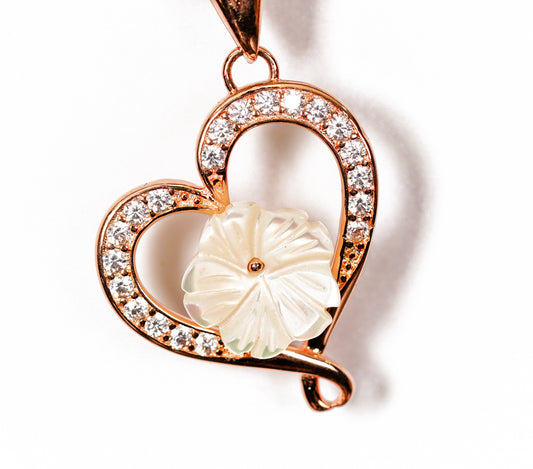 Buy Lumie's Exclusive White Rose Shining Heart Necklace in 925 Sterling Silver